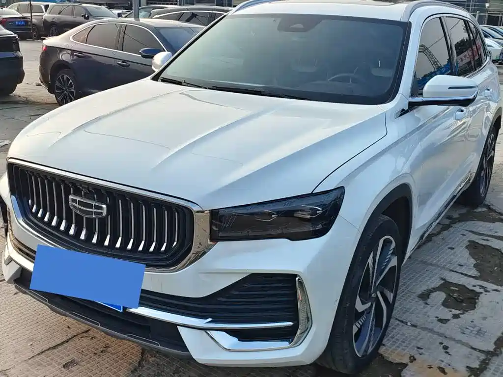 Geely Xingyue L 2023 — фото 1