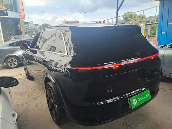 Li Auto L7 2023