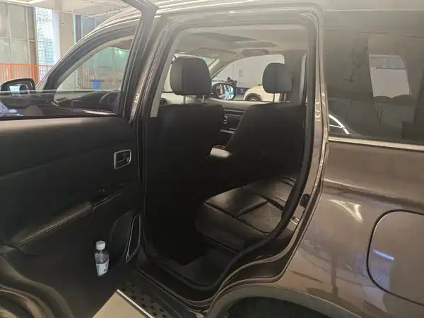 Mitsubishi Outlander 2018