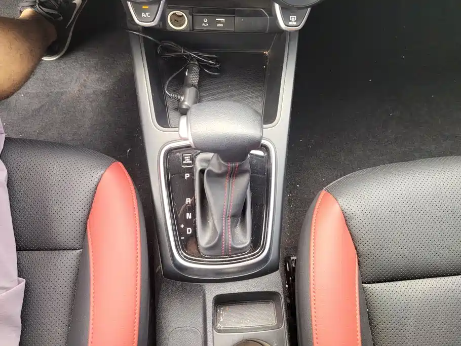 Kia KX CROSS 2017 — фото 16