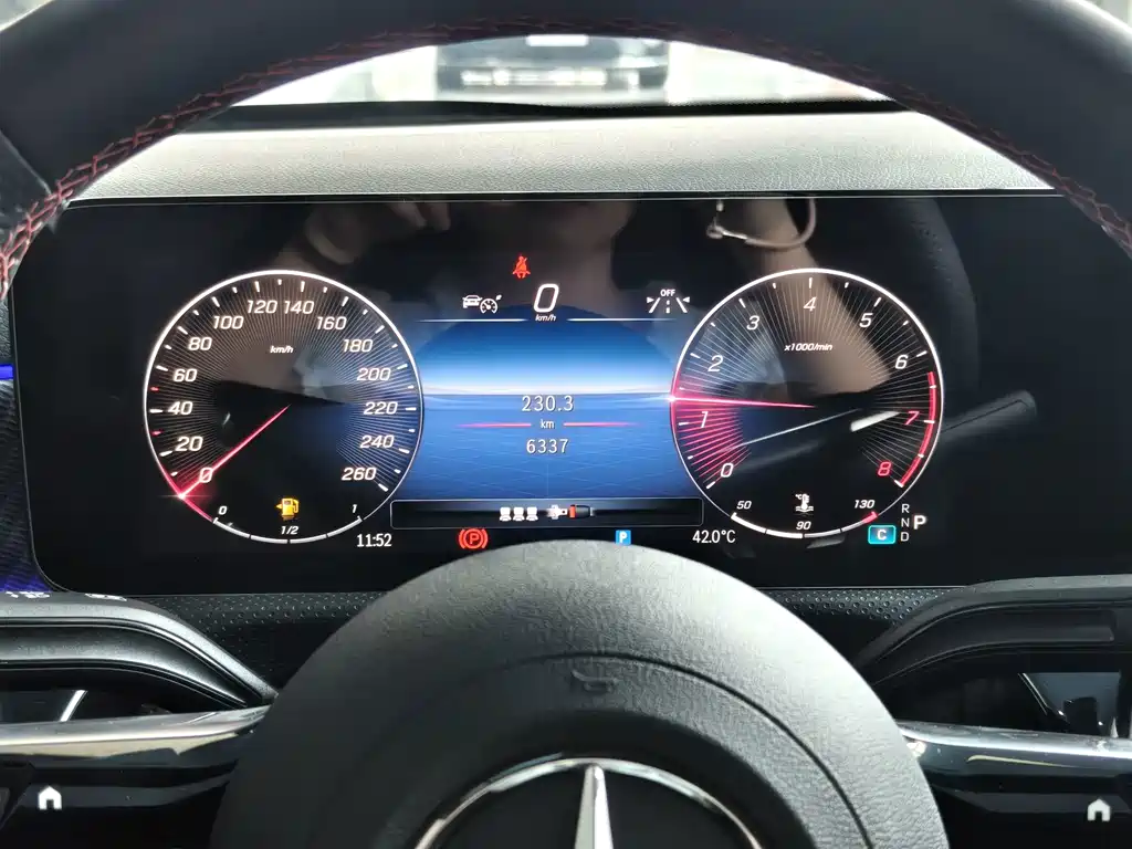 Mercedes-Benz A-Class 2025 — фото 9