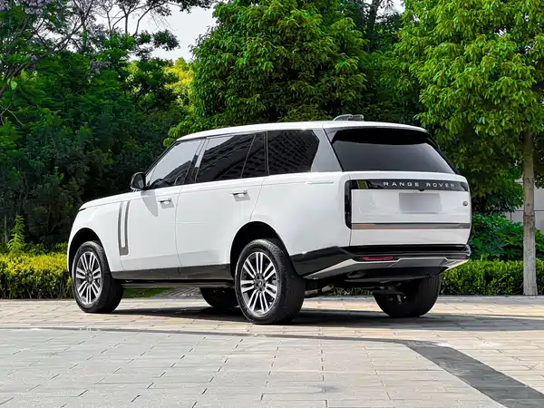 Land Rover Range Rover 2024