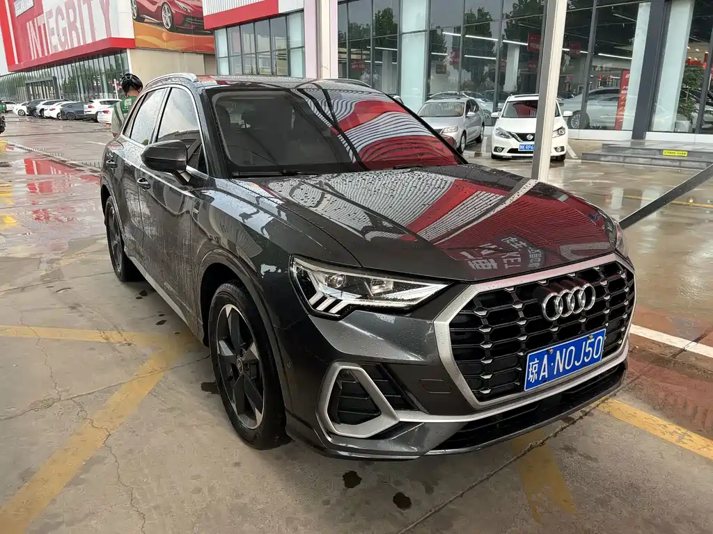 Audi Q3 2022