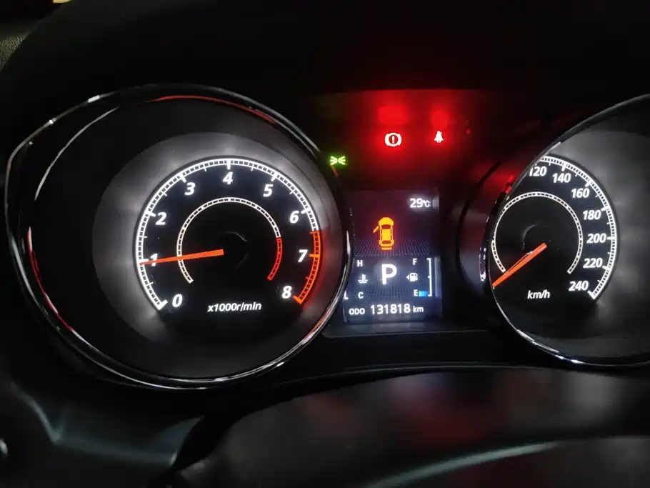 Peugeot 4008 2014 — фото 14