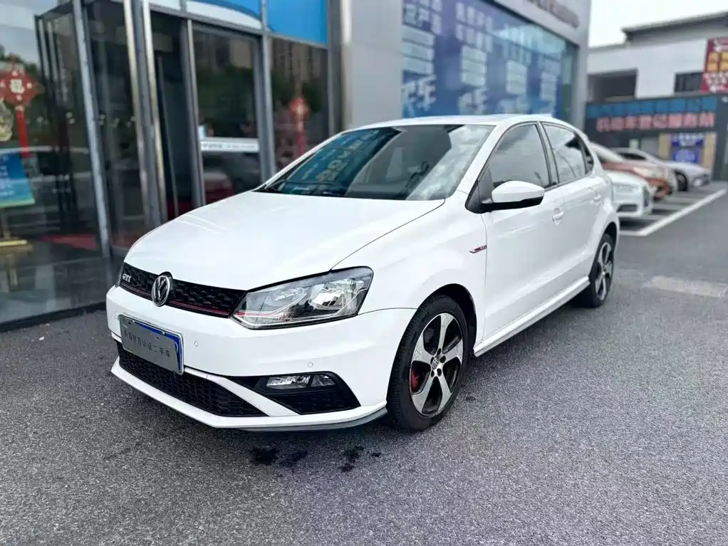 Volkswagen Polo 2016