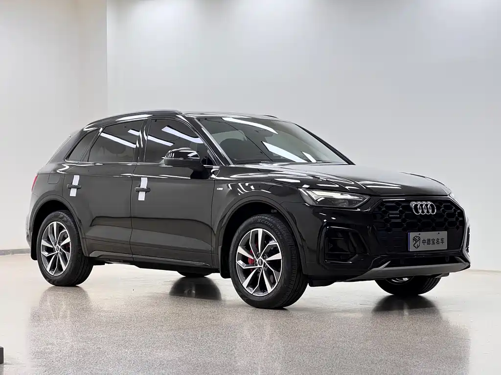 Audi Q5L 2025 — фото 2