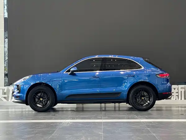 Porsche Macan 2020