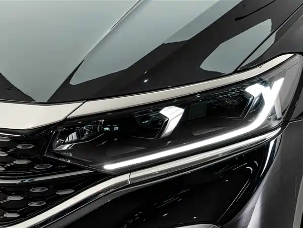 Volkswagen Passat 2024