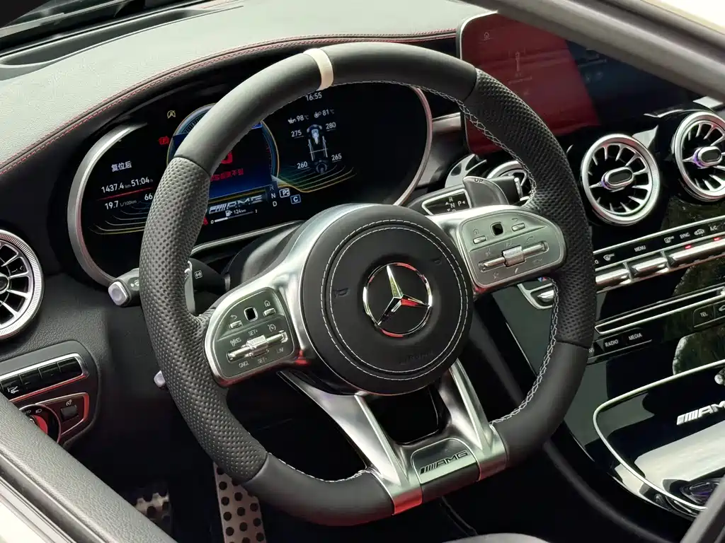 Mercedes-Benz C-Class AMG 2017 — фото 11
