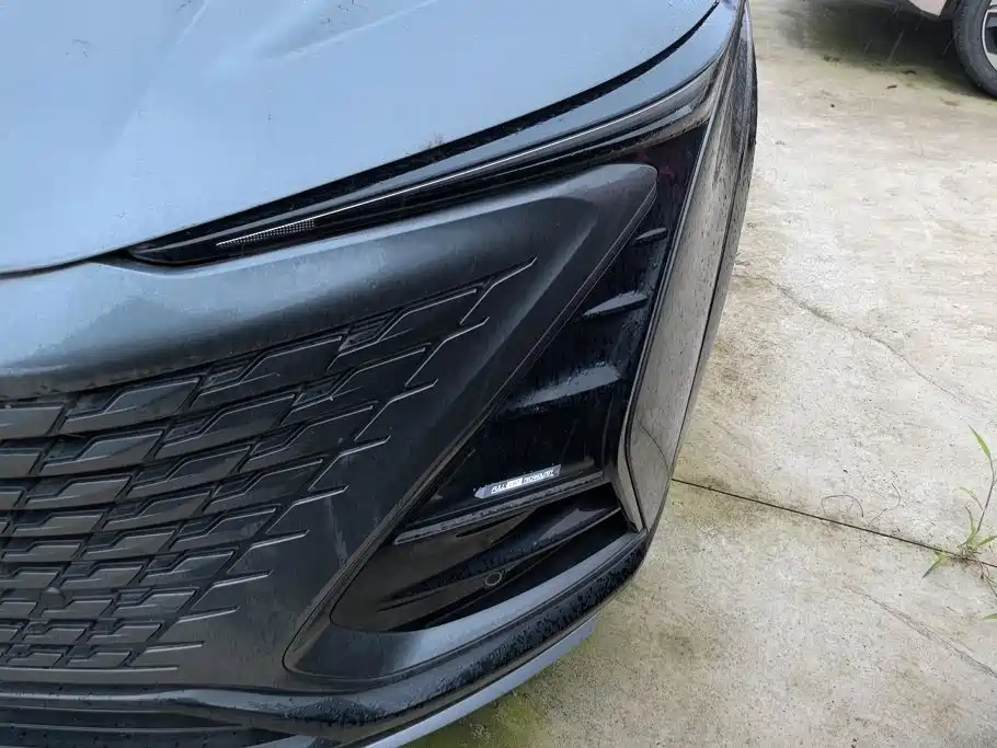 Changan UNI-T 2025 — фото 5