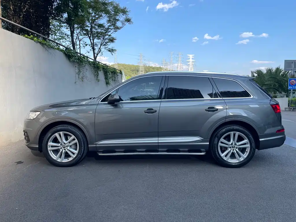 Audi Q7 2016 — фото 4