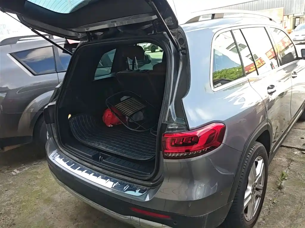 Mercedes-Benz GLB 2020 — фото 19