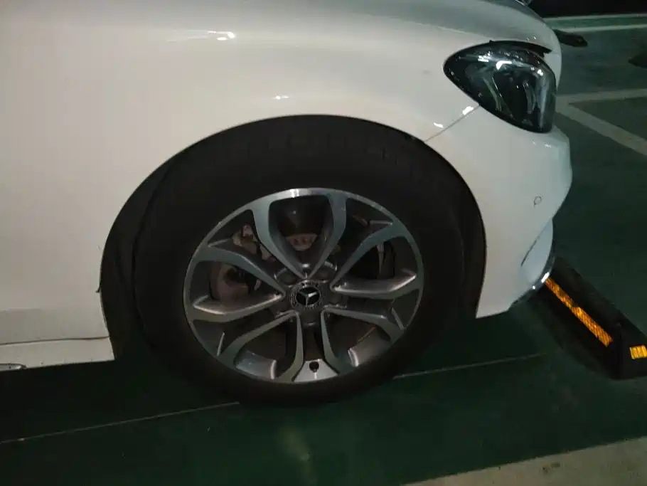 Mercedes-Benz C-Class 2018