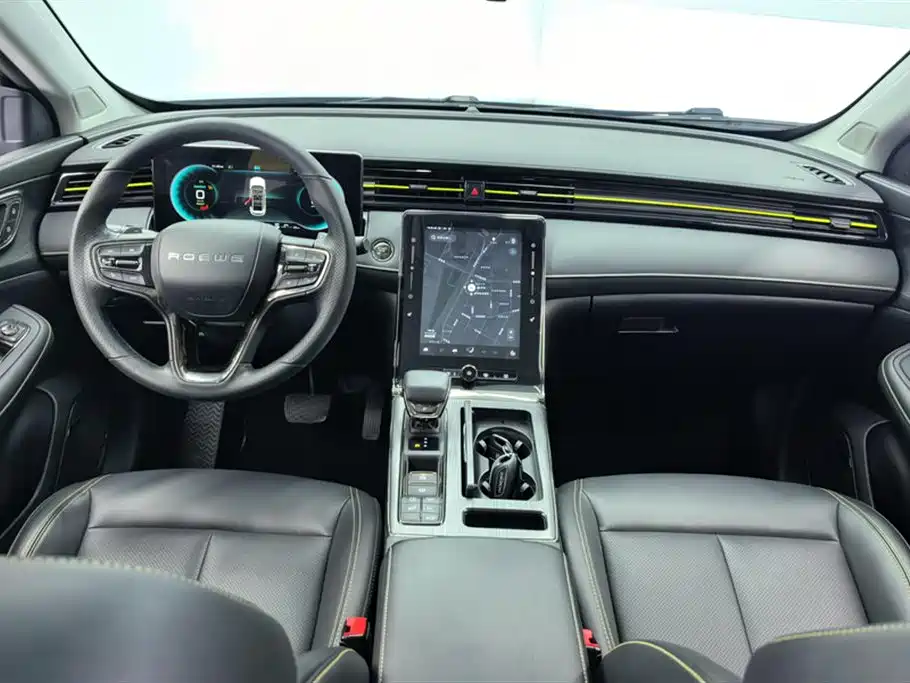 Roewe RX5 New Energy 2022 — фото 12