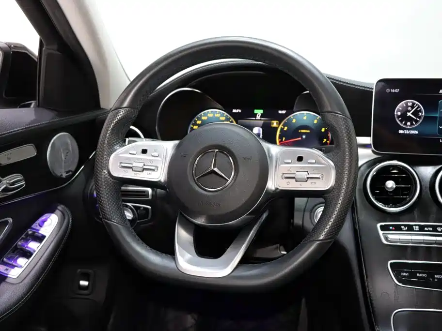 Mercedes-Benz C-Class 2021 — фото 13