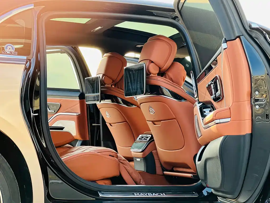 Mercedes-Benz Maybach S-Class 2023