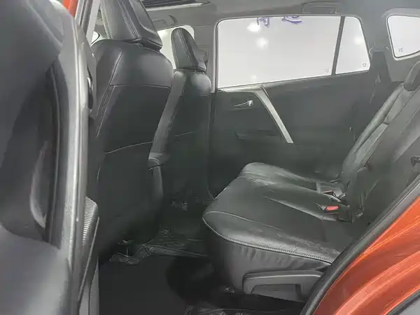 Toyota RAV4 2013