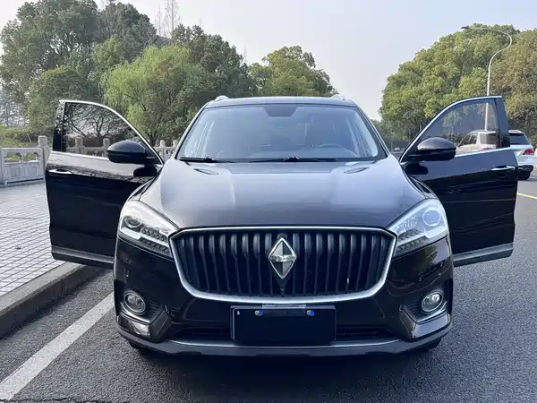 Borgward BX7 2017