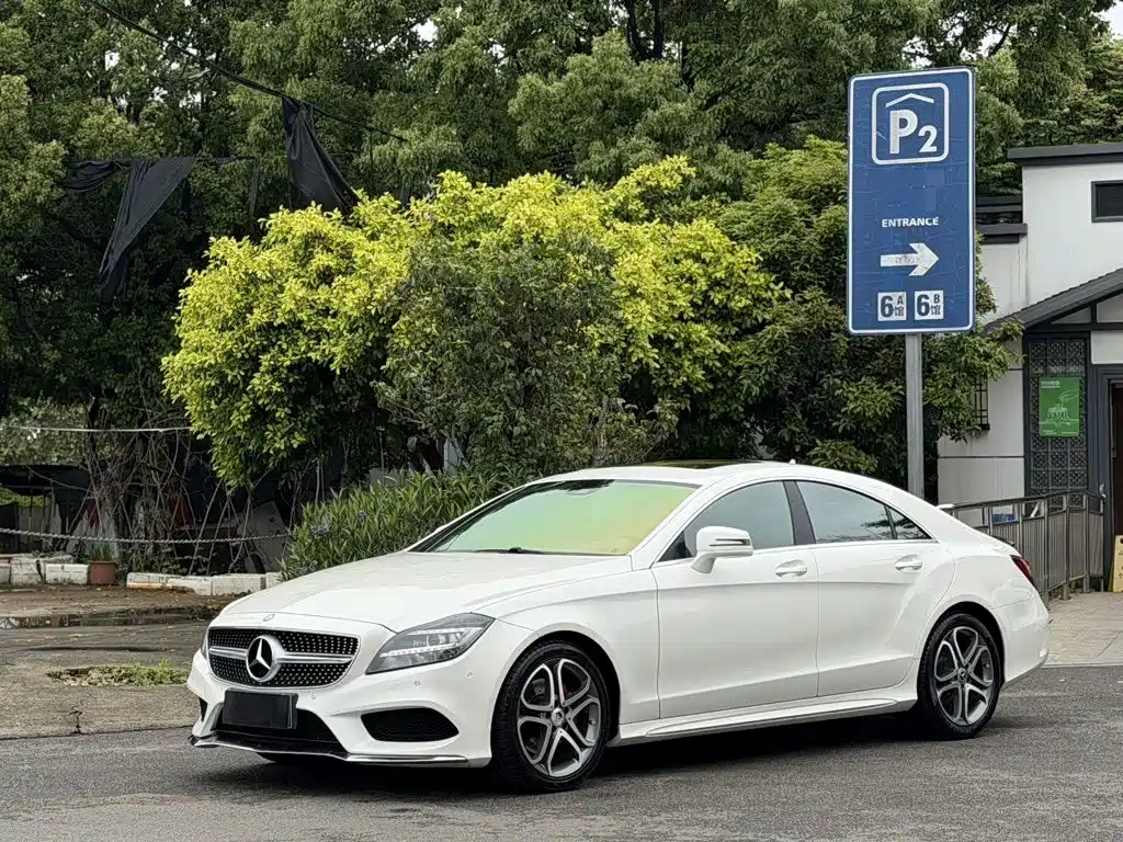 Mercedes-Benz CLS 2016 — фото 1