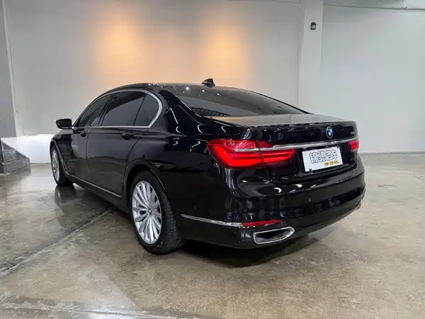 BMW 7 Series 2016