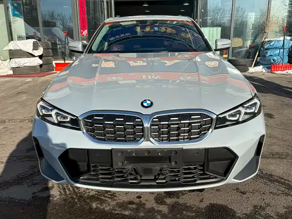 BMW 3 Series 2025