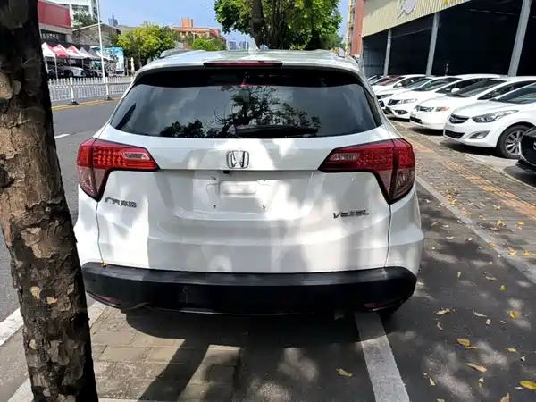 Honda Vezel 2017
