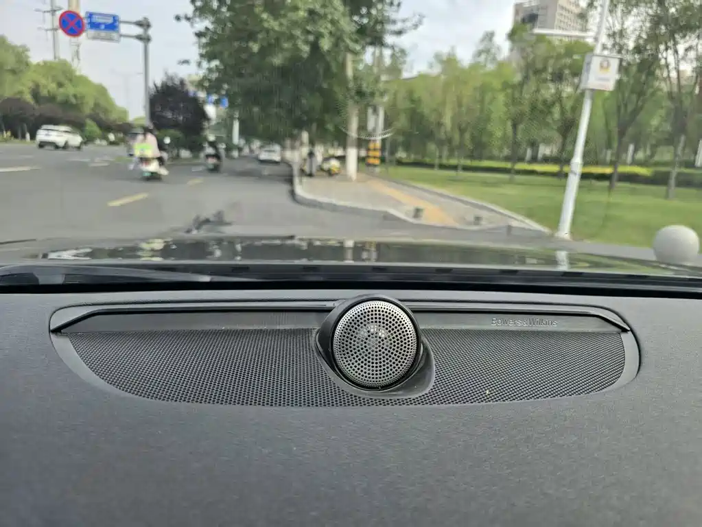 Volvo S90 2022 — фото 10