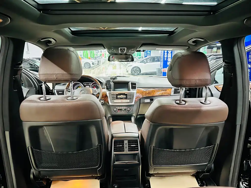 Mercedes-Benz M-Class 2015 — фото 27