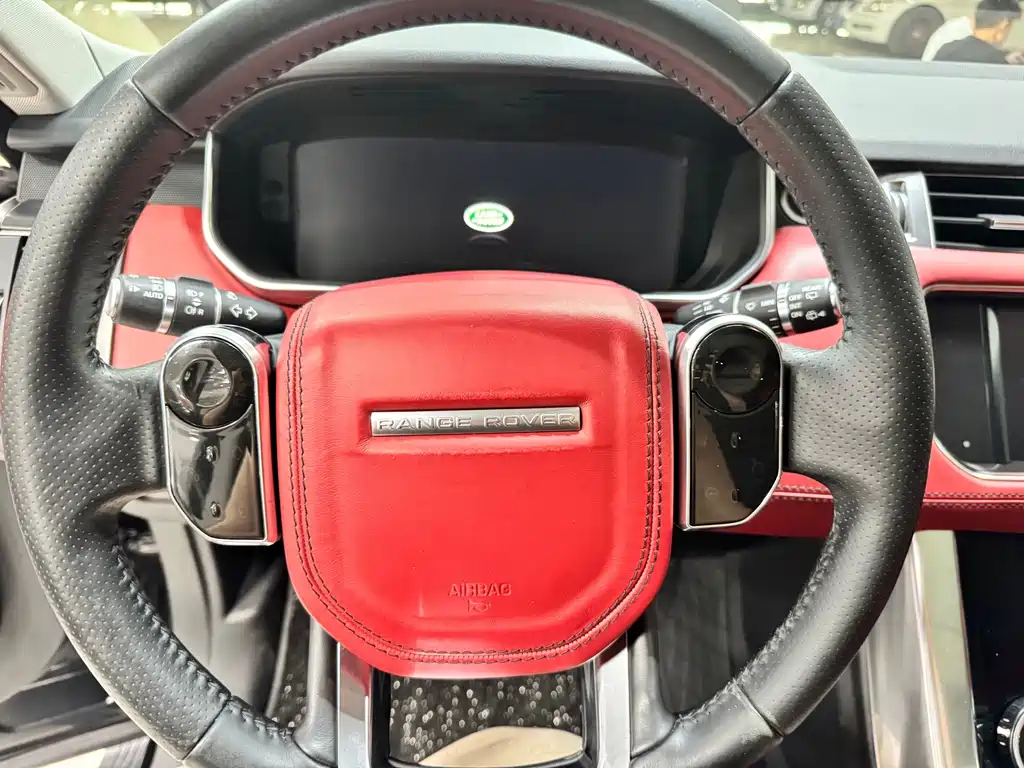 Land Rover Range Rover Sport 2015 — фото 12