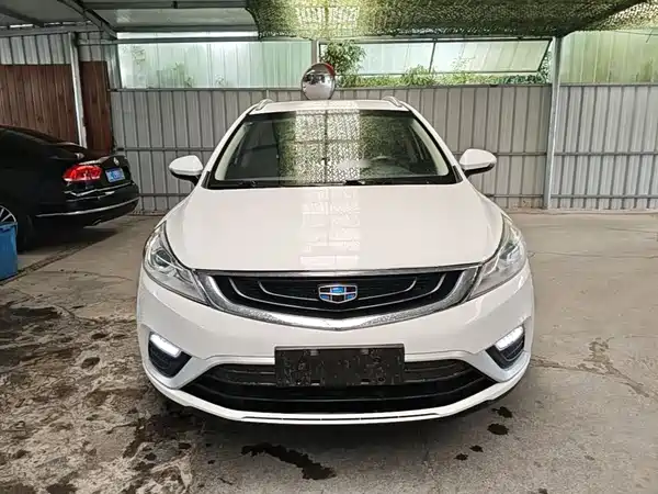Geely Emgrand GS 2017