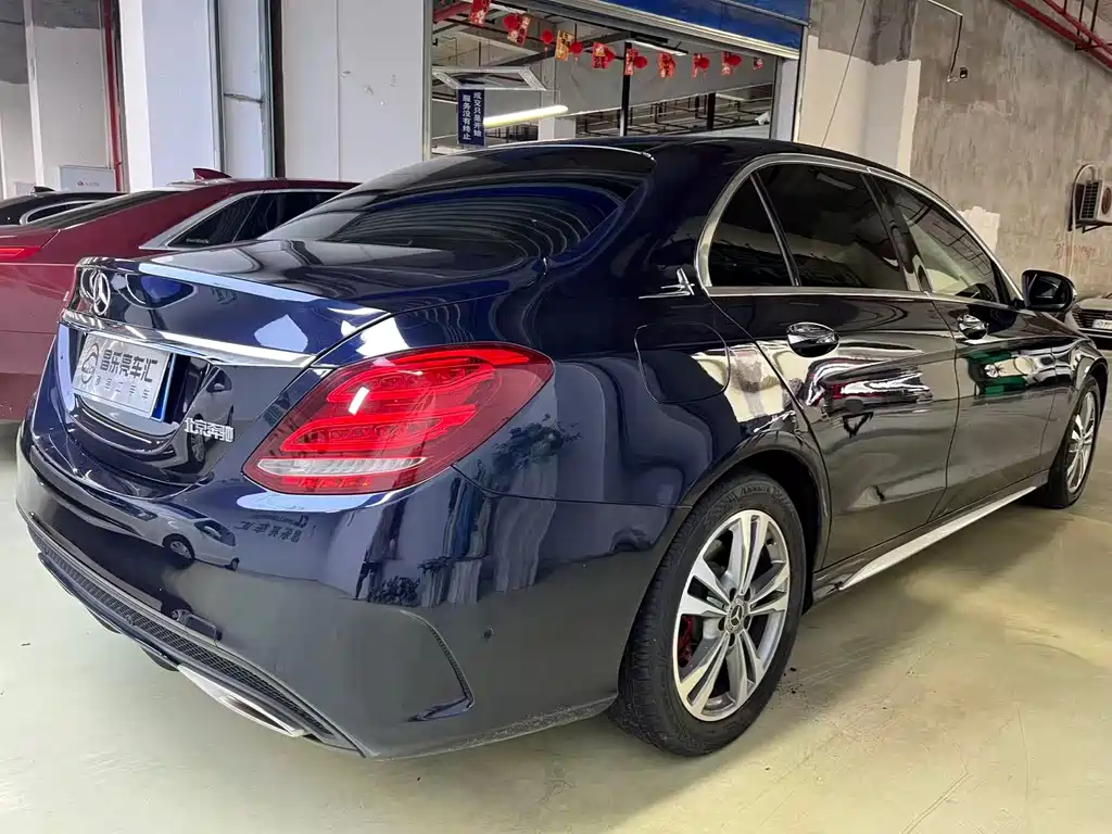Mercedes-Benz C-Class 2018
