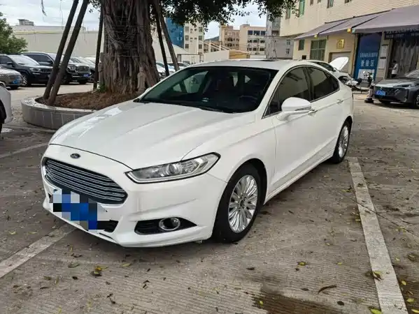 Ford Mondeo 2015