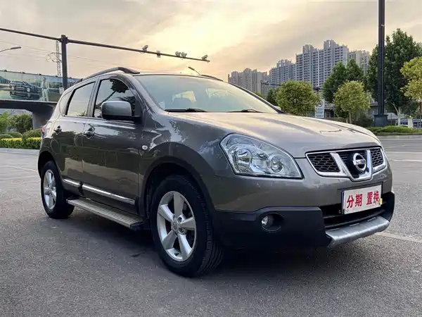 Nissan Qashqai 2012