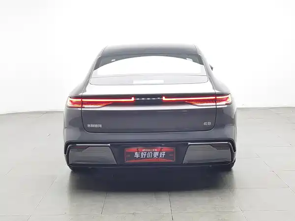 Geely Galaxy E8 2024