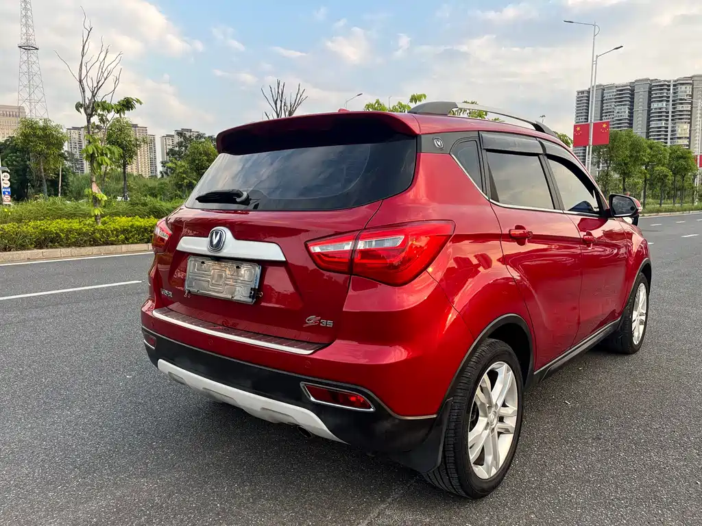 Changan CS35 2018 — фото 3