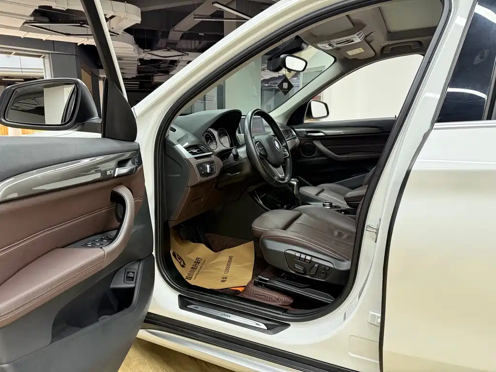 BMW X1 2019 — фото 14