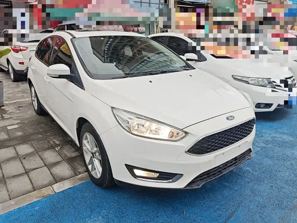 Ford Focus 2016 — фото 4