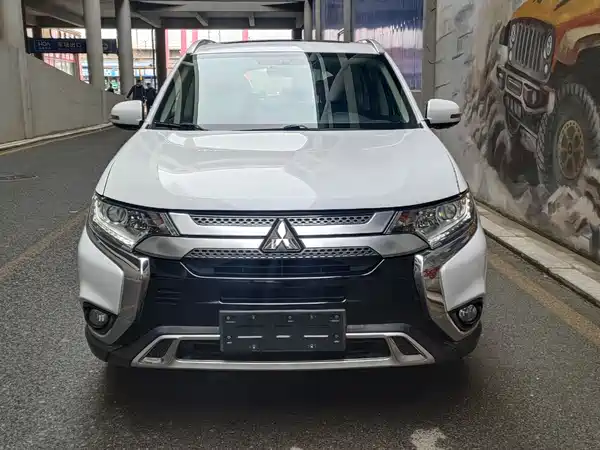 Mitsubishi Outlander 2019