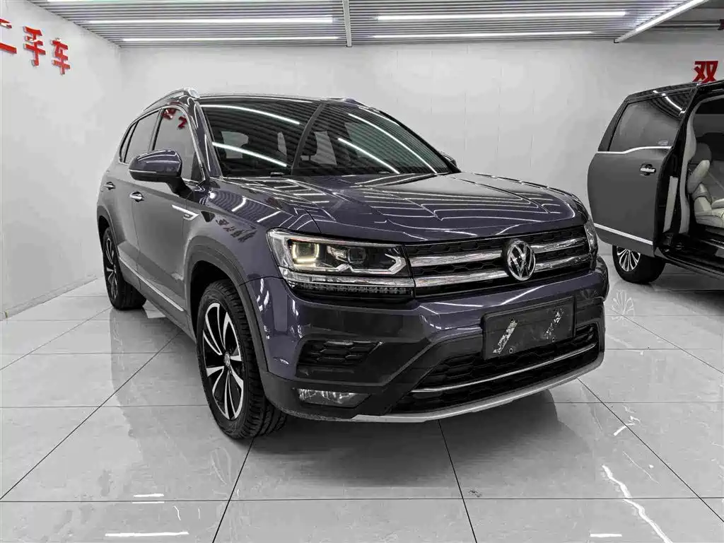 Volkswagen Tharu 2018
