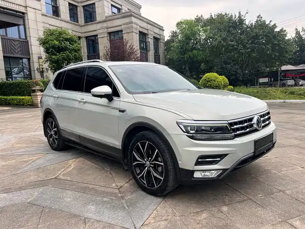 Volkswagen Tiguan L 2018