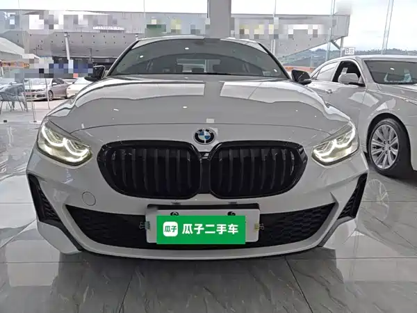 BMW 1 Series 2021