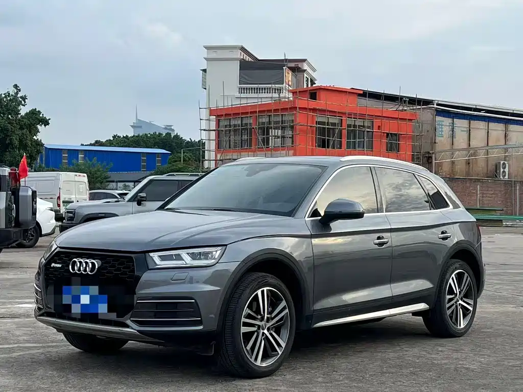 Audi Q5L 2019