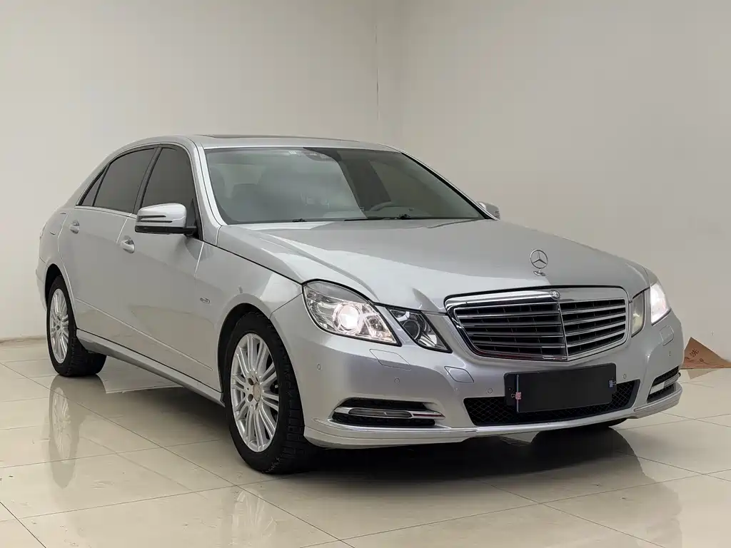Mercedes-Benz C-Class 2010