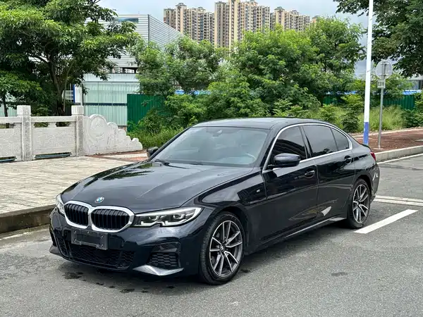 BMW 3 Series 2022