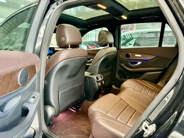 Mercedes-Benz GLC 2020