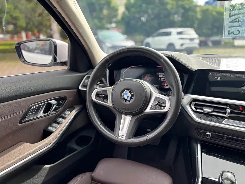 BMW 3 Series 2020 — фото 13