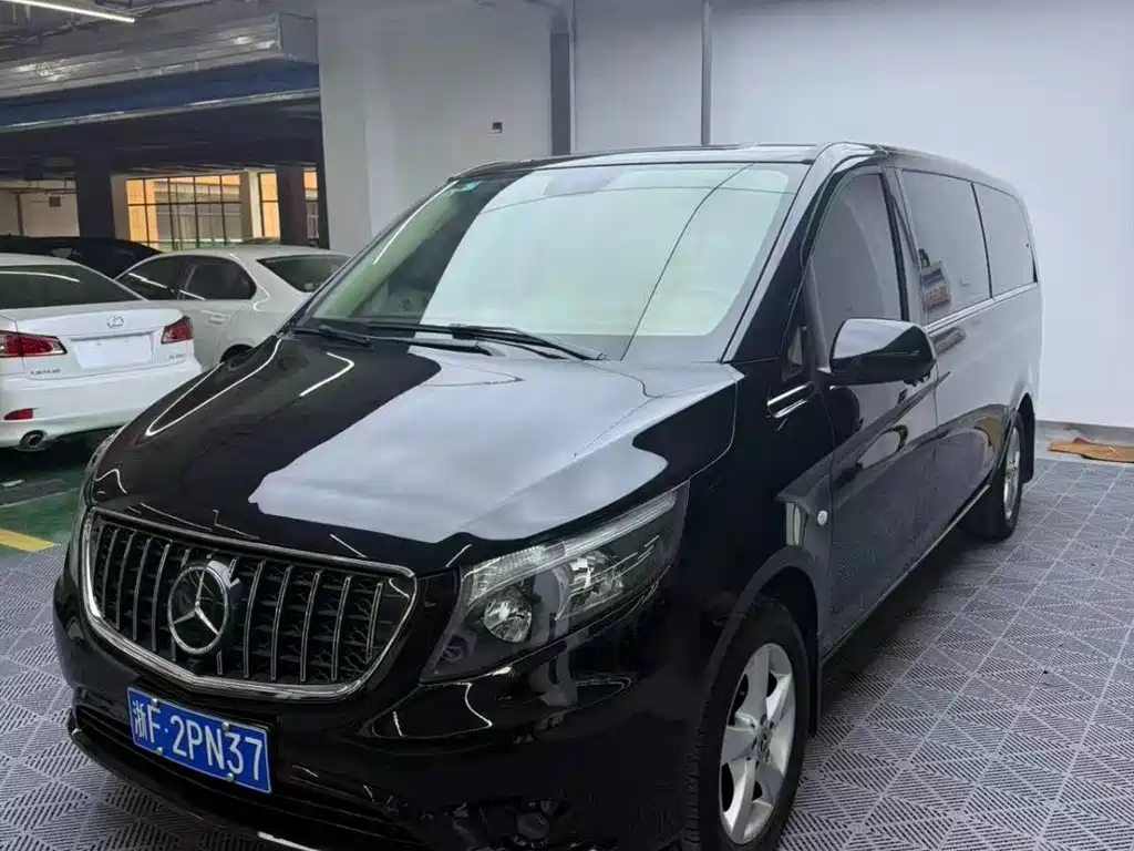 Mercedes-Benz Vito 2021