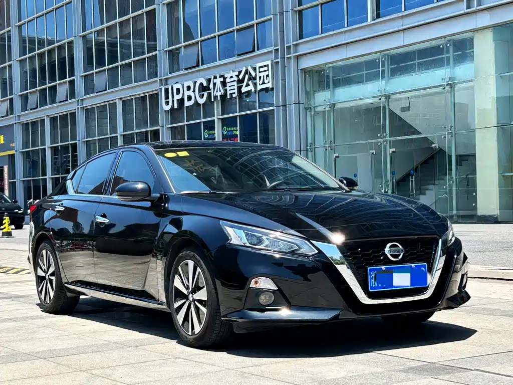 Nissan Teana 2021 — фото 3