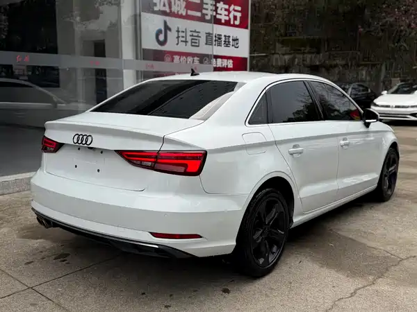Audi A3 2021