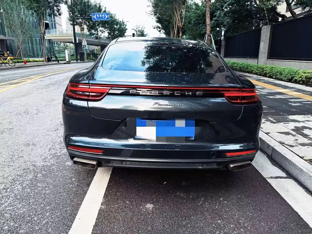 Porsche Panamera 2017